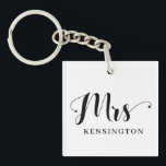 Personalized Modern Mrs Newlywed Typography Photo Keychain<br><div class="desc">Personalized Modern Mrs Newlywed Typography Photo Keychain featuring elegant script and your custom name and photo. Fully customizable - from fonts to colors to backgrounds.</div>