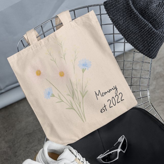 Personalized Mom Est. Tote Bag with Pastel Flower (Creator Uploaded)