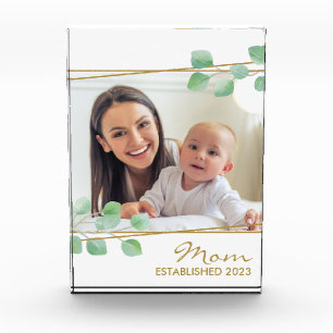 Personalized Mom Established 20XX Gold Elegant Photo Block