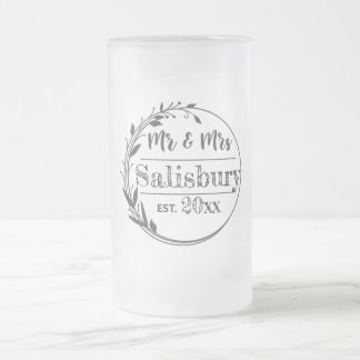 Personalized Mr and Mrs Beer Gift, Wedding Favor Frosted Glass Beer Mug