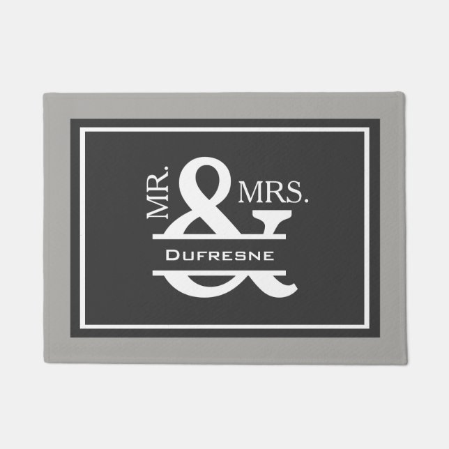 Personalized Mr & Mrs Gray Welcome Doormat (Front)