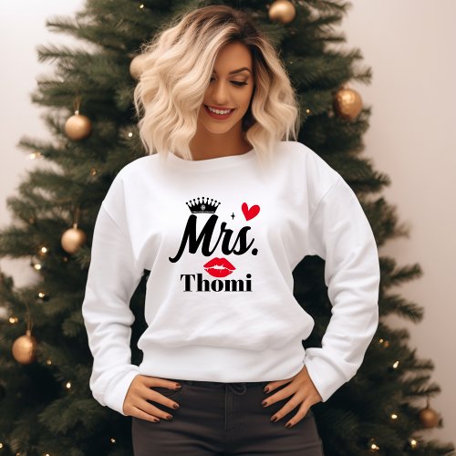 personalized mrs women  T_Shirt