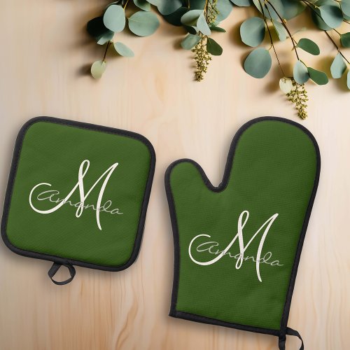 Personalized  Name Initial Monogram  Oven Mitt  Pot Holder Set