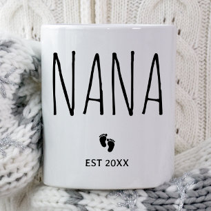 Personalized Nana Est 2026 Pregnancy Announcement Coffee Mug