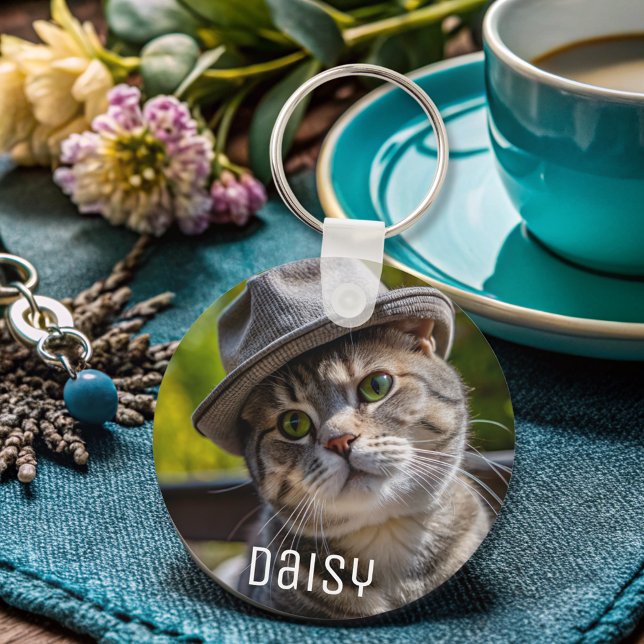 Personalized pet photo cat lover keepsake name  keychain (Creator Uploaded)