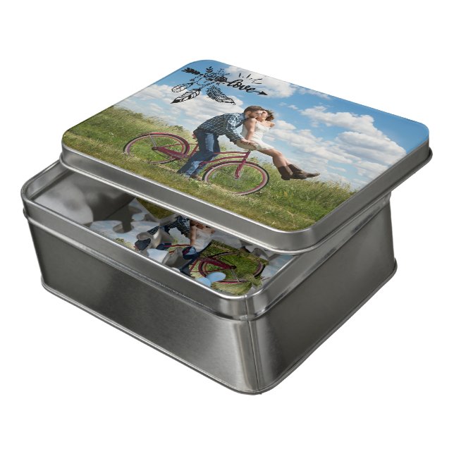 Personalized photo jigsaw puzzle (Lid Open)