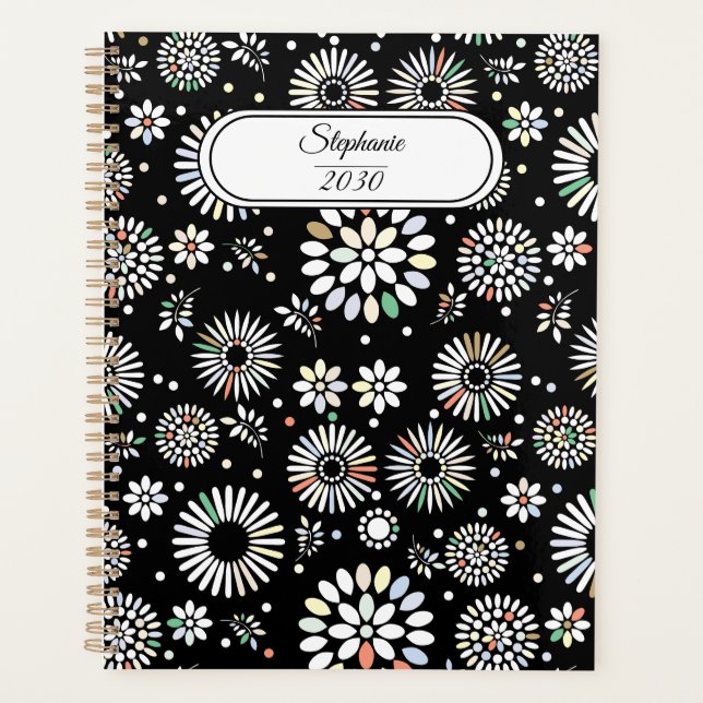 Personalized planner with a geometric flowers (Front)