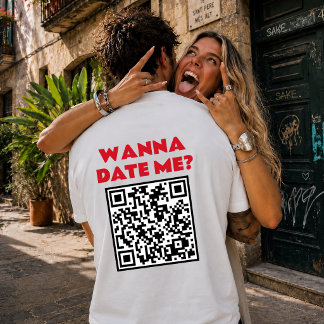Personalized QR Code – Wanna Date/Marry Me Cool T-Shirt