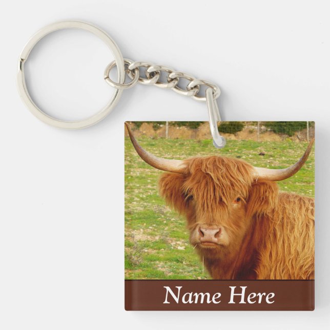 Personalized Scottish Highland Cow Keychain (Front)