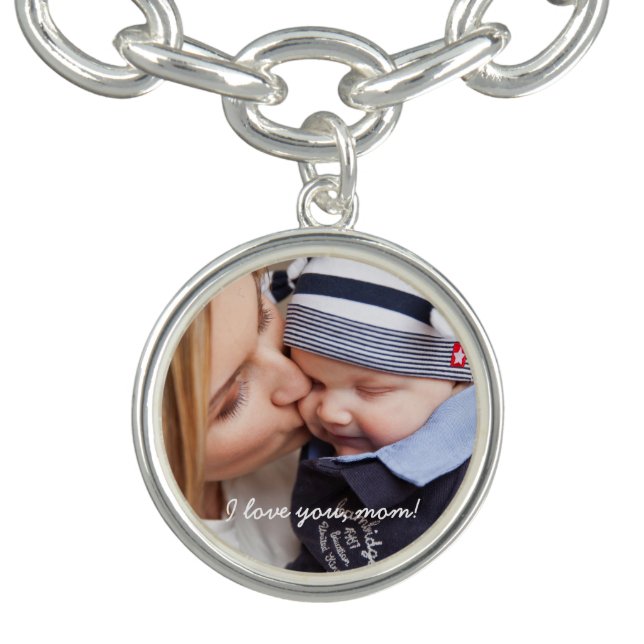 Personalized Silver Round Charm Bracelet For Mom (Design)