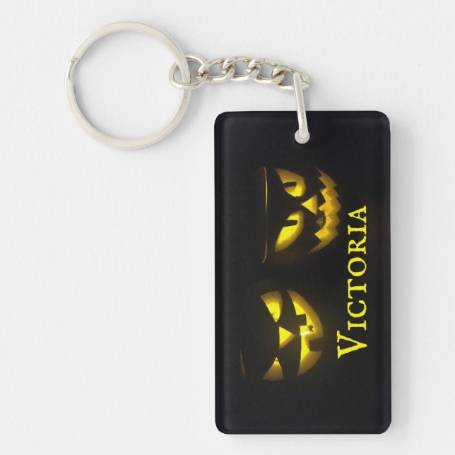 Personalized spooky yellow pumpkin face keychain (Front)