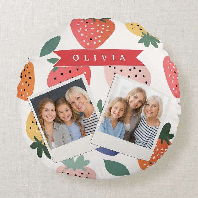 Personalized Summer Colorful Strawberry Pattern Round Pillow (Front)