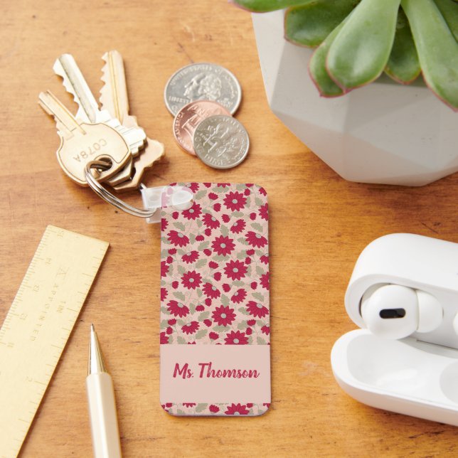 Personalized teacher’s gift, pink daisies  keychain (Desk)