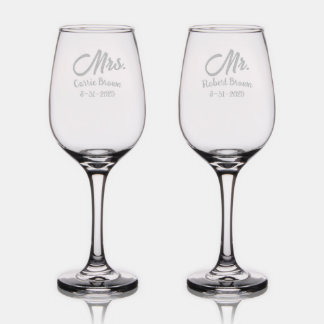 Personalized Toasting Glasses | Wedding Gift