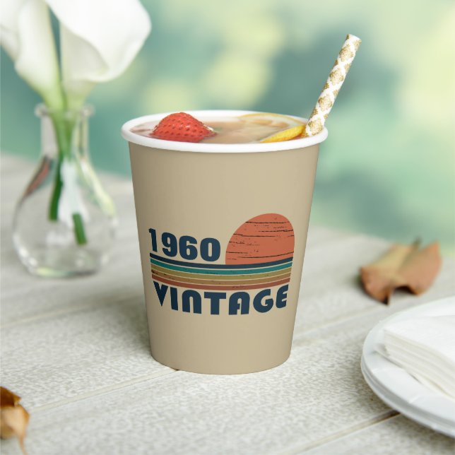 Personalized vintage birthday gifts paper cups (Insitu)