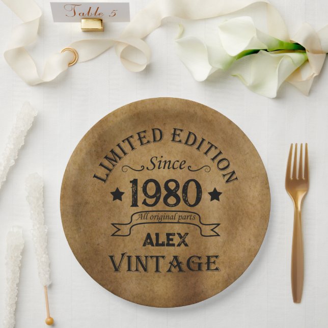 Personalized vintage birthday gifts paper plates (Wedding)