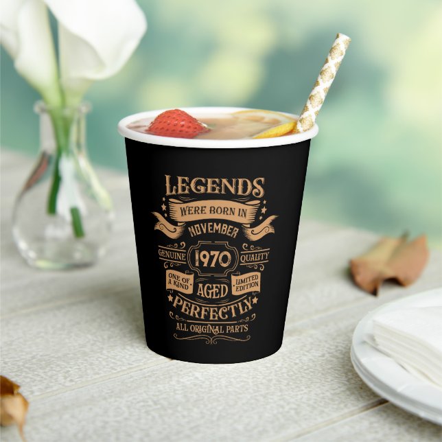 Personalized vintage birthday whiskey label paper cups (Insitu)