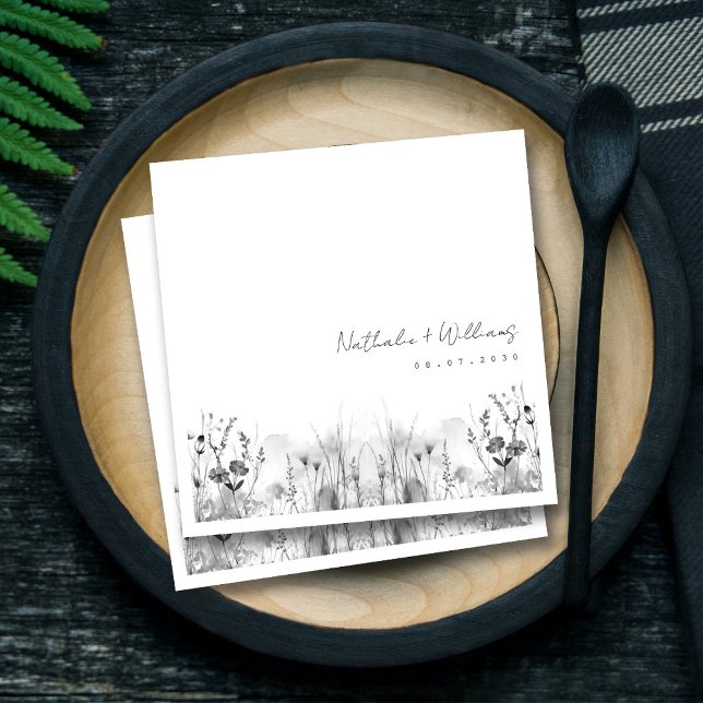 Personalized Vintage Elegant Wedding Napkins (Personalized Vintage-inspired Elegant wedding Napkins)