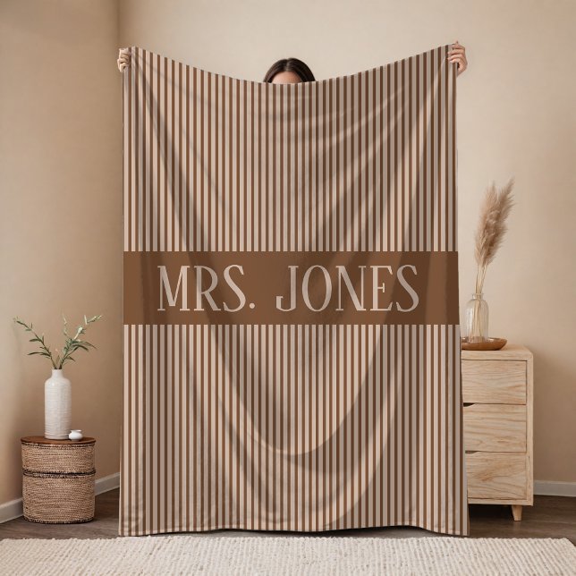 Personalized Wedding Blanket Gift for Couples (Personalized couple blanket gift for newlyweds, Mr and Mrs throw blanket gift for couples)
