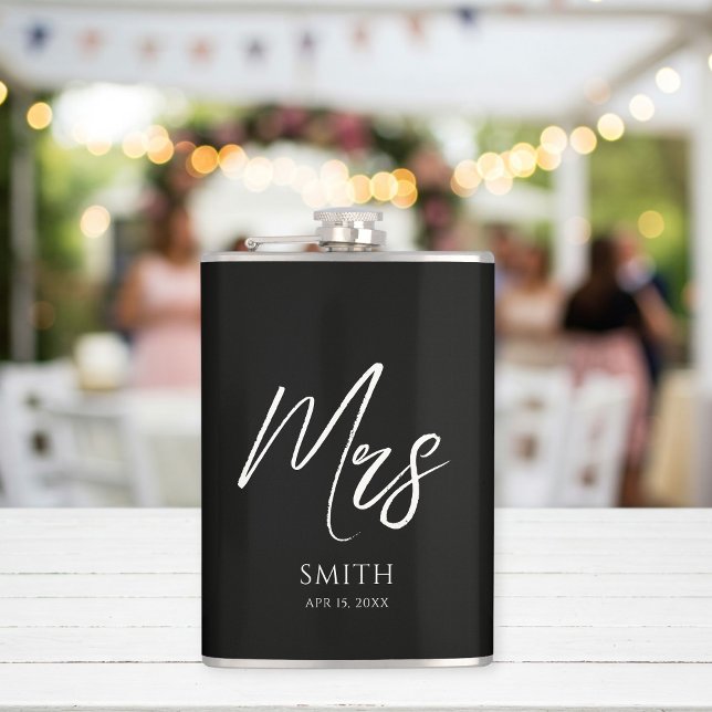 Personalized Wedding Bottle | Mr. and Mrs.  Flask (Creator Uploaded)