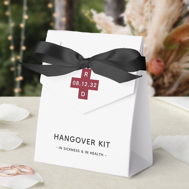 Personalized Wedding Hangover Relief Kit Favor Boxes (Creator Uploaded)