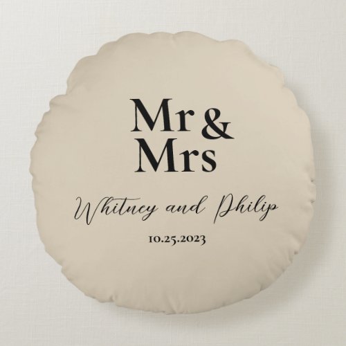 Personalized Wedding Vows Mr Mrs Antique White Round Pillow