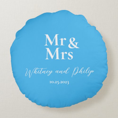 Personalized Wedding Vows Mr Mrs Cayman Blue Round Pillow