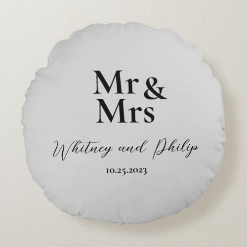 Personalized Wedding Vows Mr Mrs Gainsboro Round Pillow