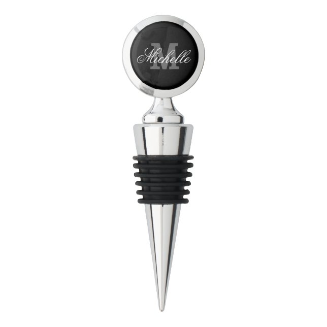 Personalized wine stoppers with elegant monogram (Front)