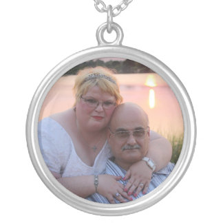 Personally circle silver necklace for her