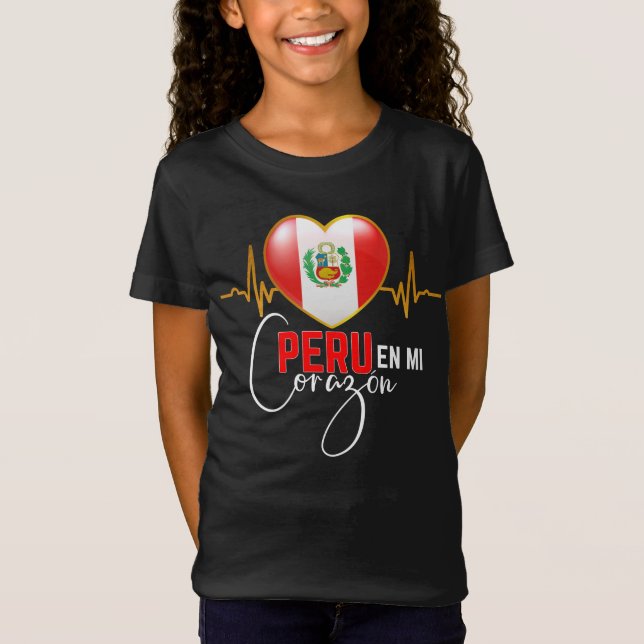 Peru en mi Corazon Peruvian Pride T-Shirt (Front)