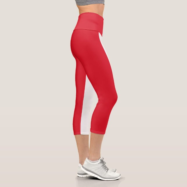 Peru Flag Capri Leggings (Right)