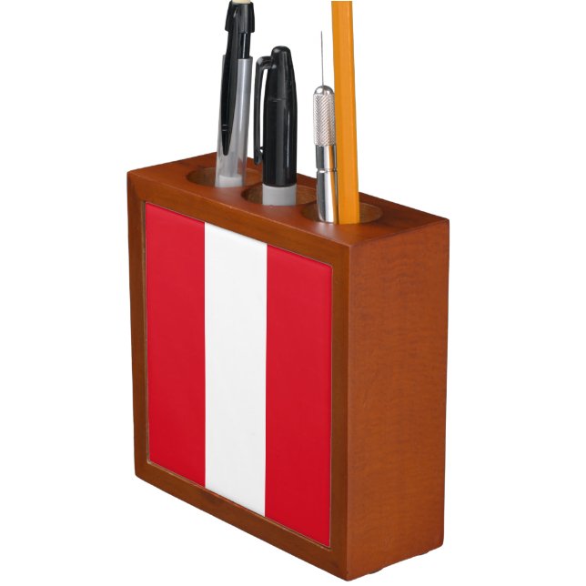 Peru Flag Desk Organizer (In Situ)