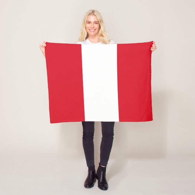 Peru Flag Fleece Blanket (In Situ)