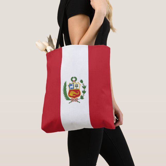 Peru flag tote bag (Close Up)