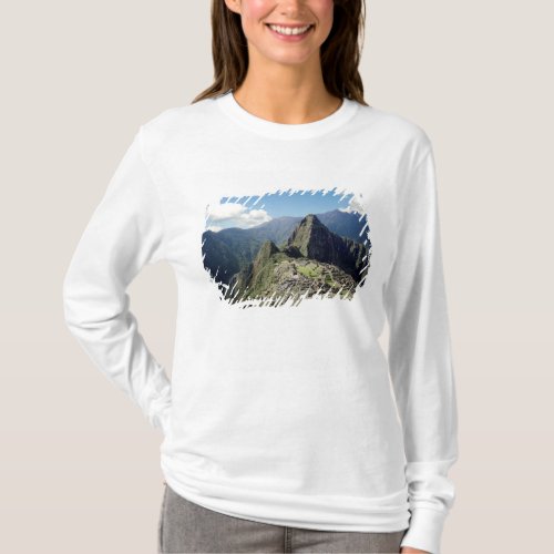 Peru Machu Picchu the ancient lost city of 2 T_Shirt