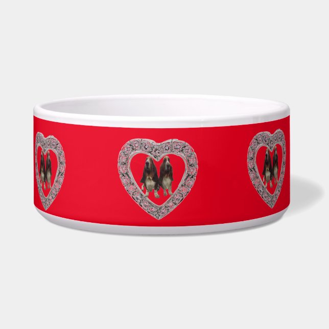 Pet Bowl Basset Hounds On Pink In Heart Diamond (Left)