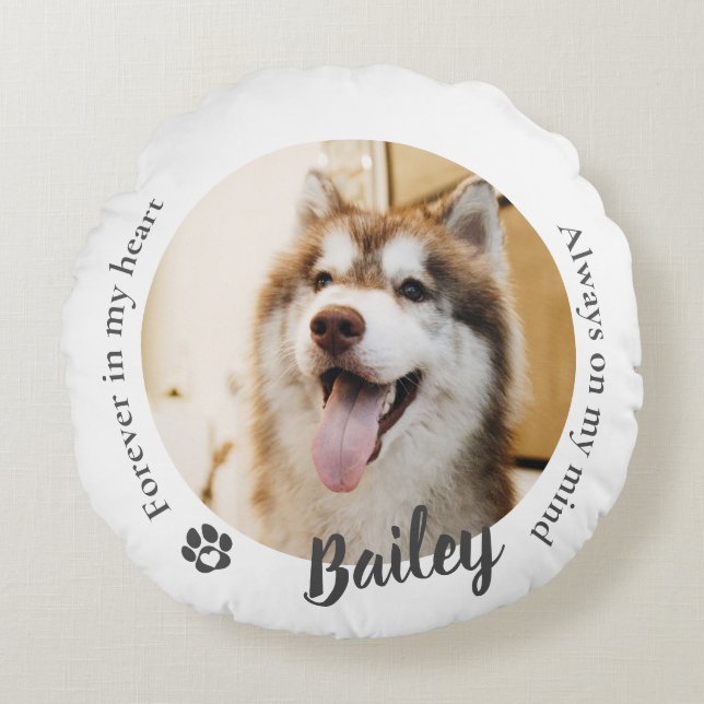 Pet Dog Cat Custom Photo Memorial Keepsake Round Pillow (Front)