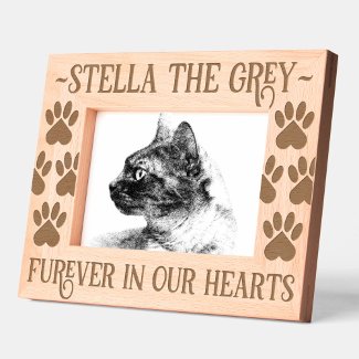 Pet Memorial Paw Prints Furever in Our Hearts