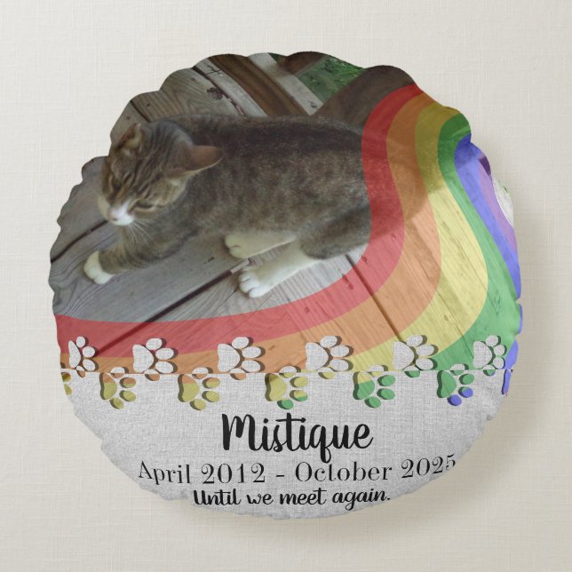 Pet Memorial Remembrance Beloved Keepsake Round Pillow (Front)