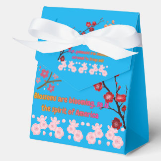 Petals in Pink Harmony azure Favor Boxes