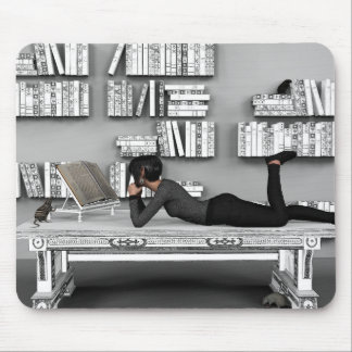 Petit rat de bibliothèque (bookworm) mouse pad