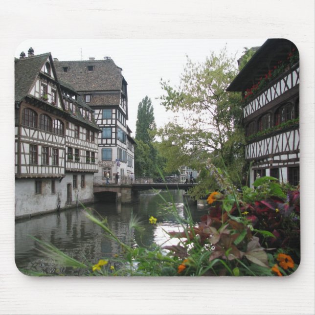 petite france mousepad (Front)