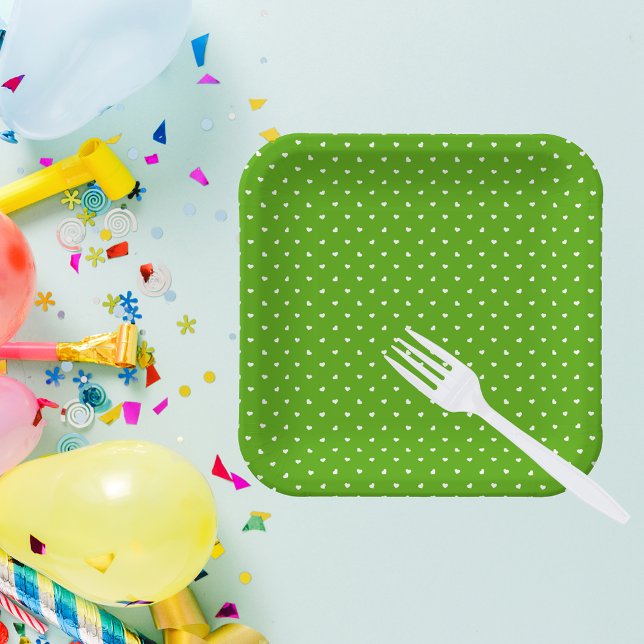 Petite Hearts on Bright Green   Paper Plates (Creator Uploaded)