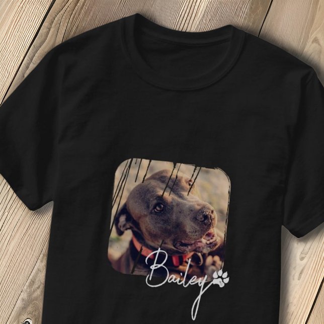 Pet's Modern Simple Cool Grunge Name and Photo T-Shirt (Creator Uploaded)