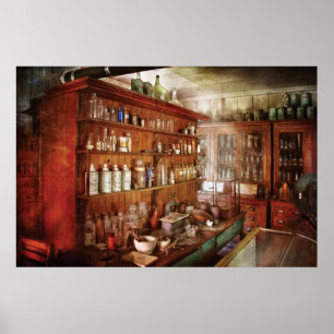 Pharmacist - Behind the scenes Poster