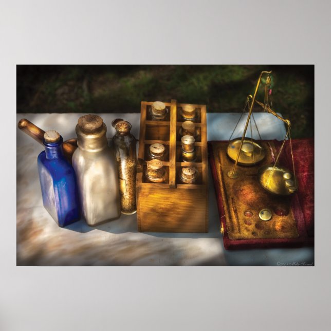 Pharmacist - Field Medicine Poster (Front)