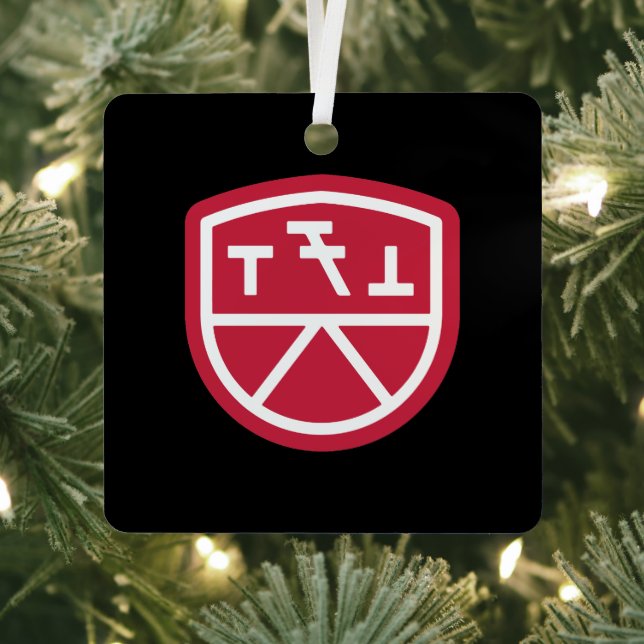 Phi Sigma Kappa Shield Metal Ornament (Insitu)