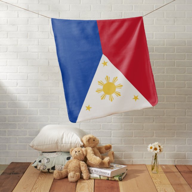 Philippines flag baby blanket (In Situ)