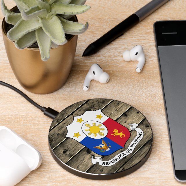 Philippines Rustic Wood Coat of Arms, flag Wireless Charger (Desk 2)